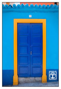 blue door, blue wooden door, la palma, santa cruz de la palma