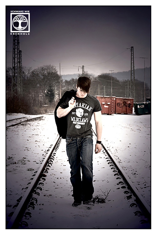 vintage photoshoot, james dean photoshoot, retro photoshoot, Tübingen, train photoshoot, railroad photoshoot