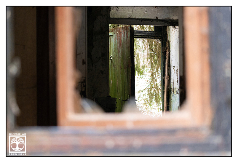 abandoned, abandoned house, abandoned building, abandoned places, urbex, urbex_germany, window