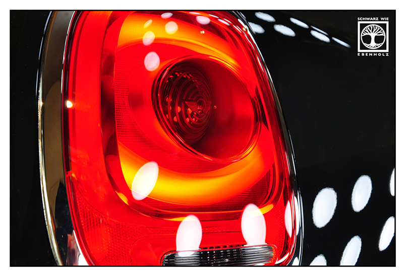 mini cooper, mini cooper backlight, abstract photo, abstract photography, red light, point line area photography